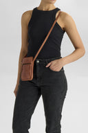 RiverMBG Mobilveske, Soft Vintage, Gold