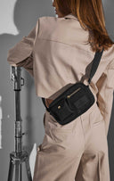 DarlaMBG S Crossbody veske, Monochrome, Gold