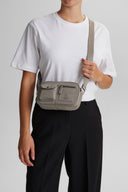 DarlaMBG Small Crossbody Veske, Monochrome