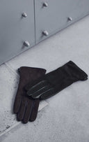CariannaMBG Hansker, Suede