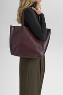 ZarahMBG Shopper, Antique